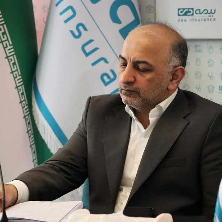 پیام مدیرعامل شرکت بیمه دی به مناسبت ۱۳ آذر، روز ملی بیمه